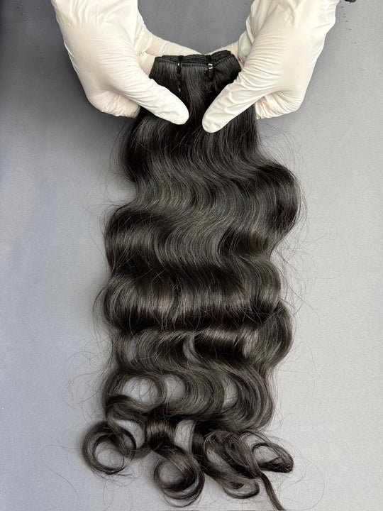 Flowywig Raw Indian Hair – Subtle waves that blend easily with natural hair